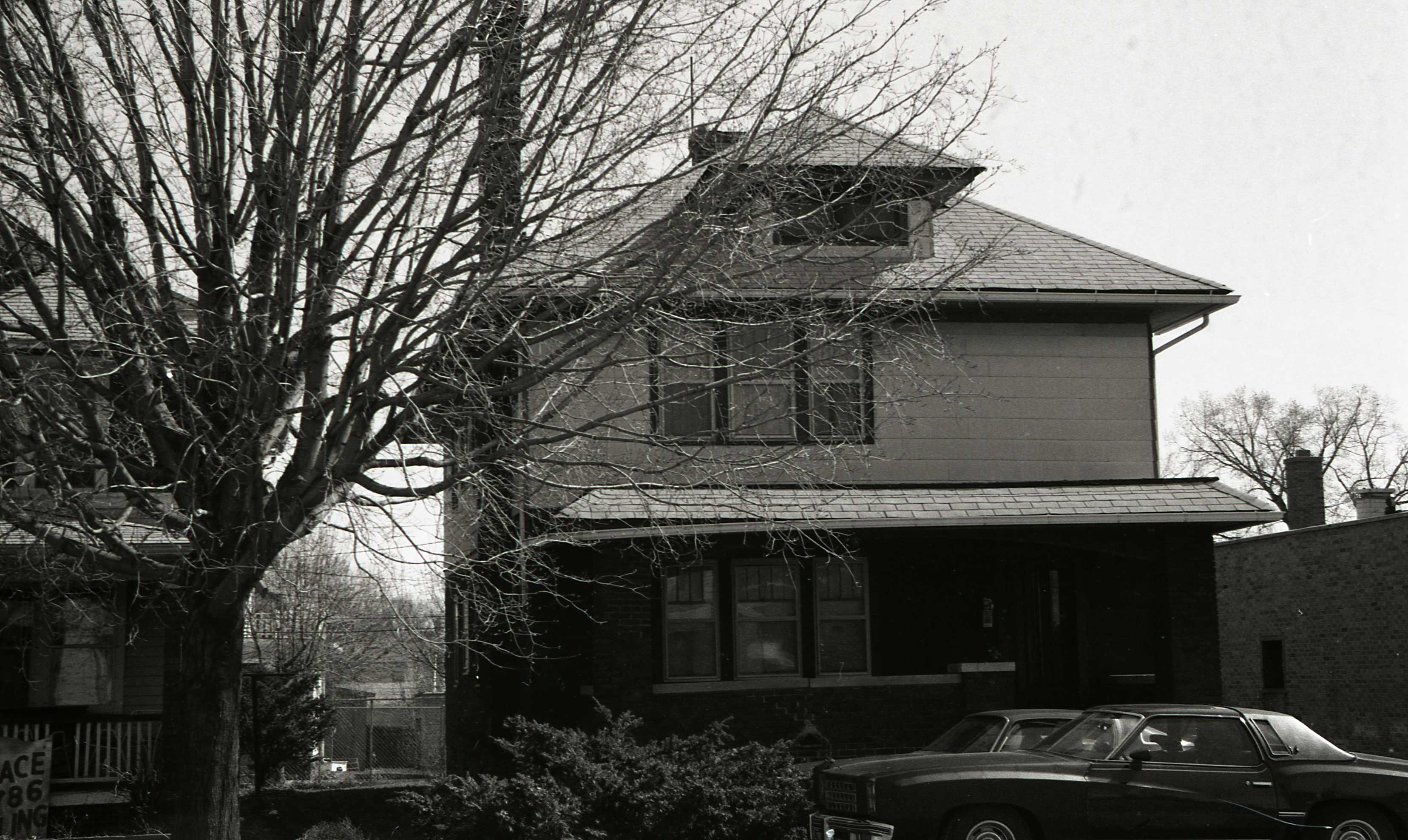 729 Lincolnway East